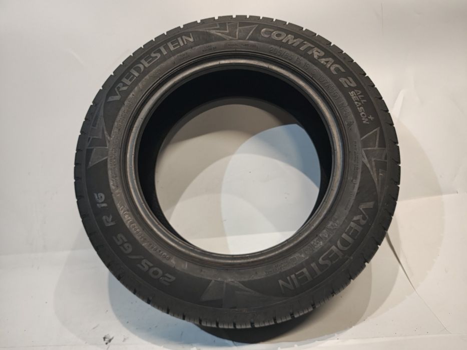 1x205/65/16C  Vredestein Comtrac 2 All Season 8,7mm-Dot 23