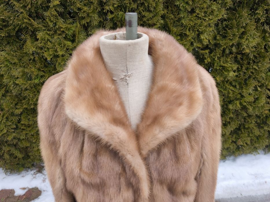 Futerko z norki beżowej