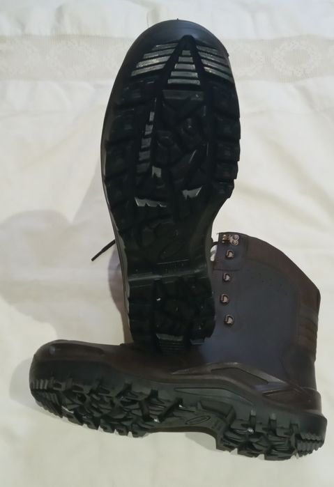 Мужские сапоги зимние 44 р..новые.