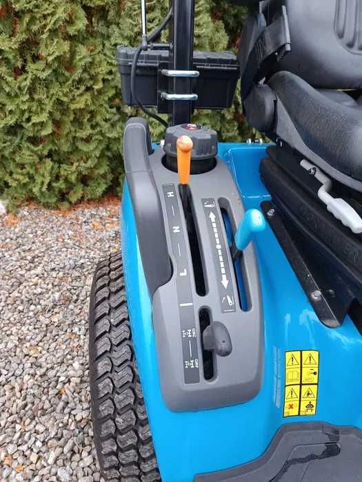 Ciągnik MINI koparka Bus Kamper większy ciągnik zamiana lub sprzedaż