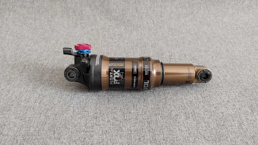 Задний амортизатор FOX Float DPS Factory Kashima (165x38mm), Новый
