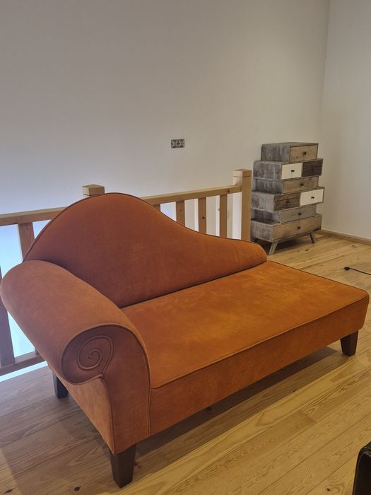 Chaise longue gato preto