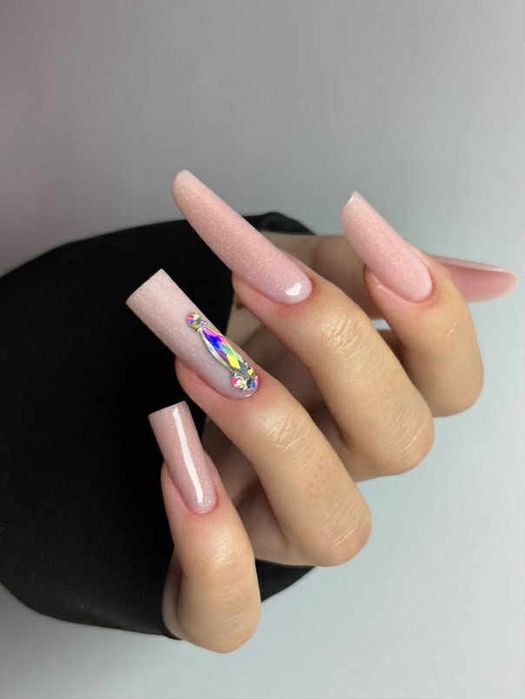 Paznokcie żelowe, hybrydowe, przedłużanie