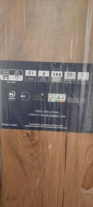 Pavimento + Perfil Transição Tarkett