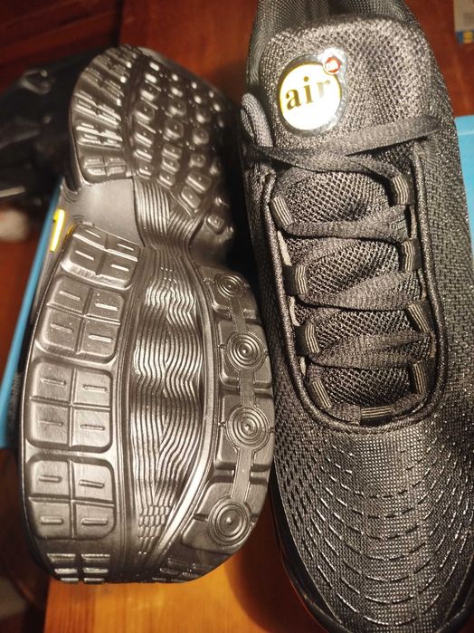 Nike DN pretos novos