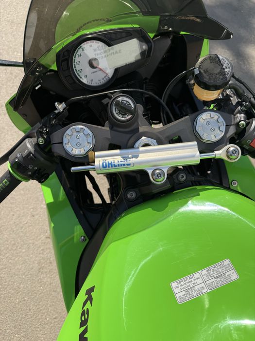 Японський спортбайк Kawasaki ZX6R Кавасакі Нінзя 636 з Японії ставиться на облік
