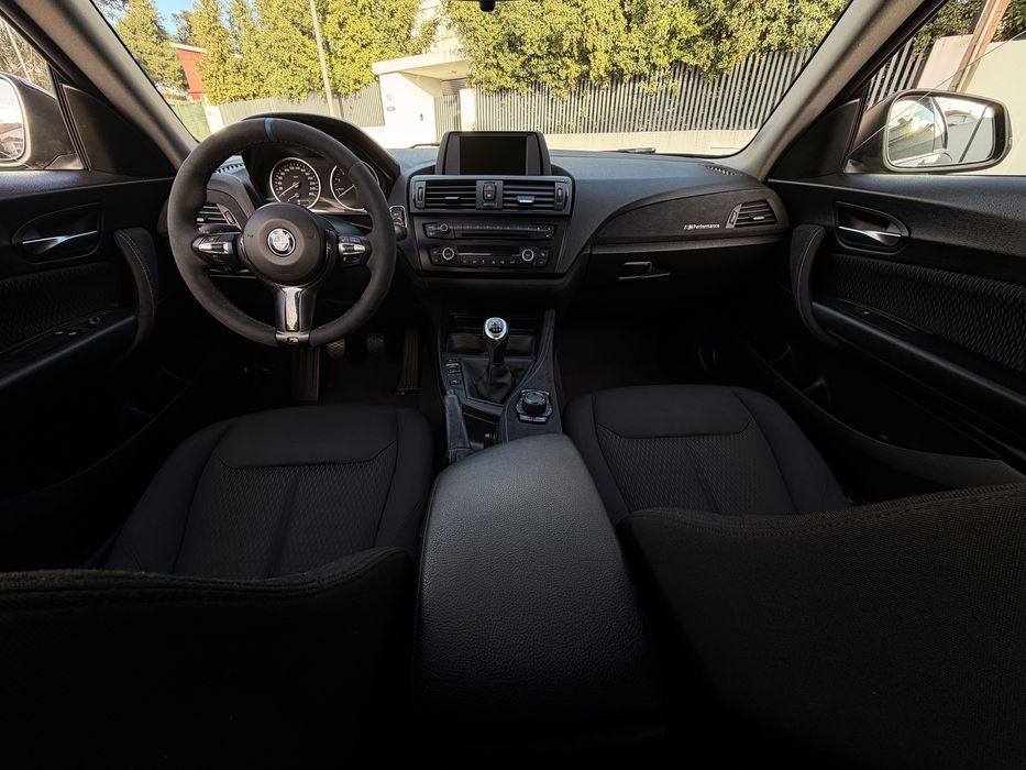BMW 116i Pack M - Full Extras