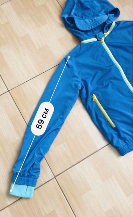 Вітрівка спорт Stella McCartney kids розмір XXS 40