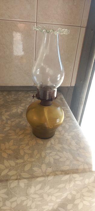 Candeeiro a petróleo