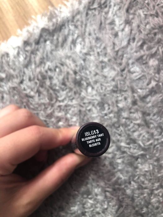 Gloss NYX Blueberry Tart