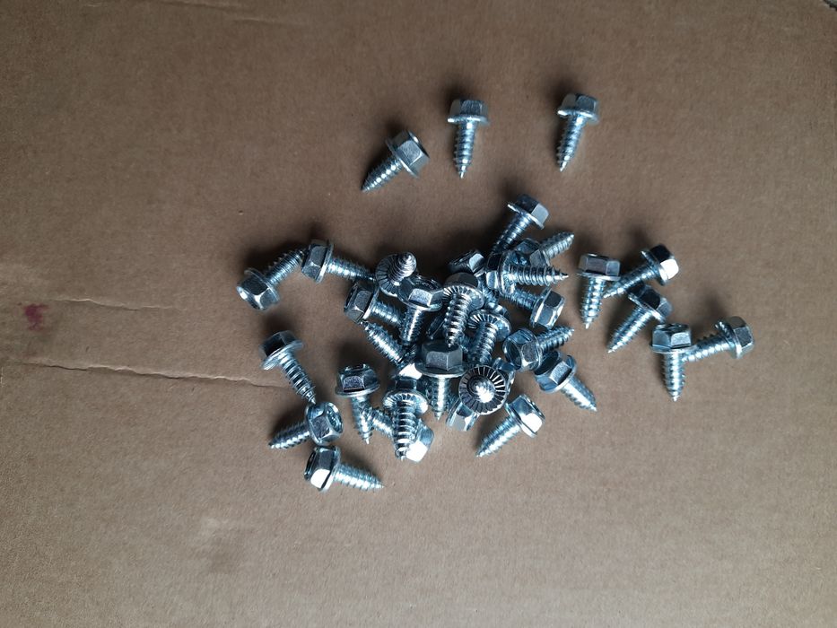 Śruby fi 6,3 dł. 10 mm na kluczyk 10 lub torks