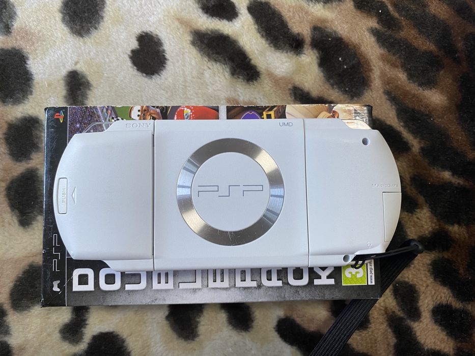 playstation portable 1008 fat