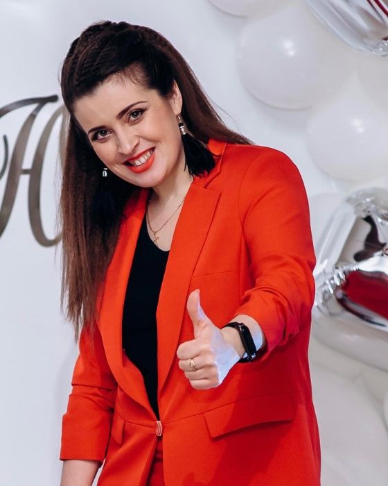 Ведуча тамада на весілля + DJ, день народження, ювілей, хрестини,