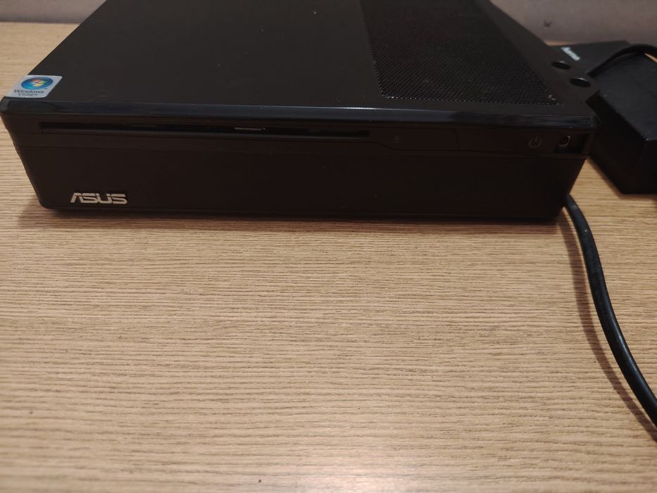 Mini pc Asus nova P242 retro windows 7
