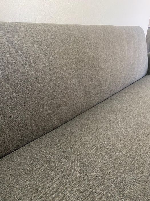 Sofá cama com pouco uso