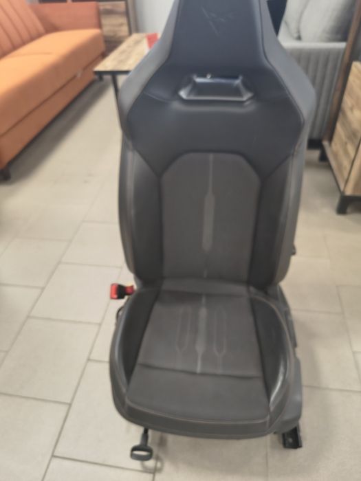 FOTELE Cupra Formentor
