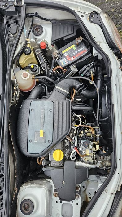 Renault Kangoo 1.9D  - Pronta a trabalhar