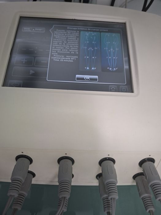 Maquina eletroestimulação
