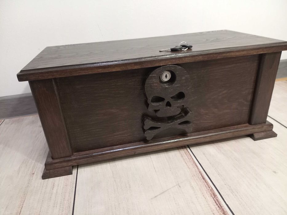 skrzynia Piracka z trupią czaszką - rustykalna, zamykana na kluczyk!!