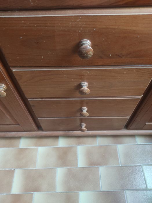 Móvel madeira macica só até dia 24 de Julho. ultima oportunidade