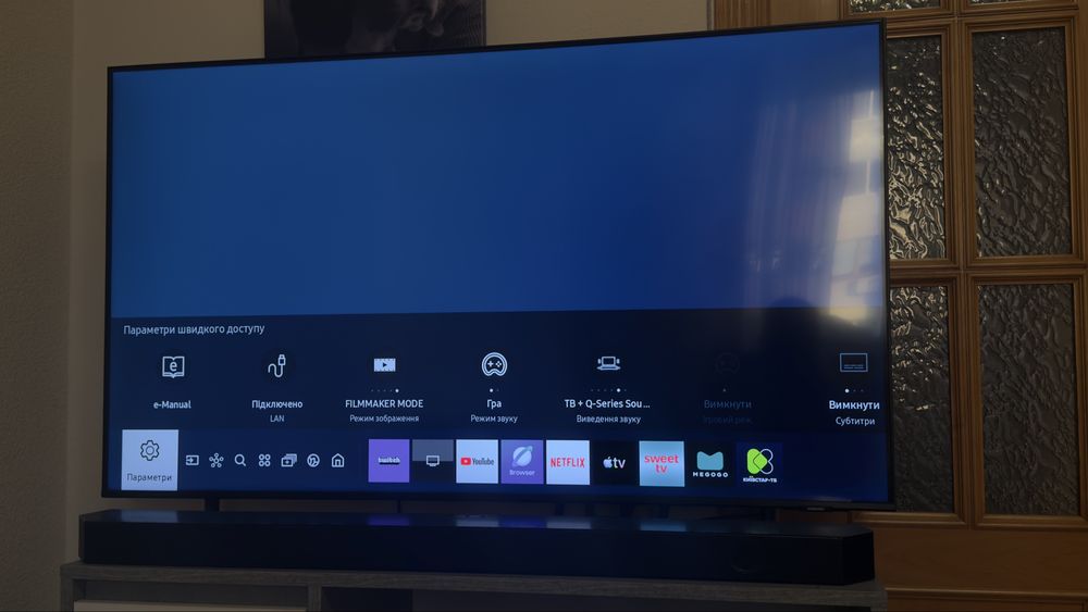 Телевізор Samsung 55" QLED 4K (QE55Q60A) - Стан ідеальний