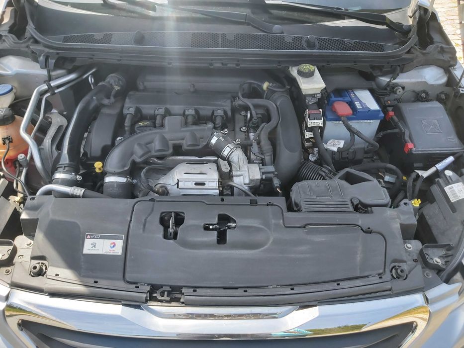 308 1.6 GT Line 2014