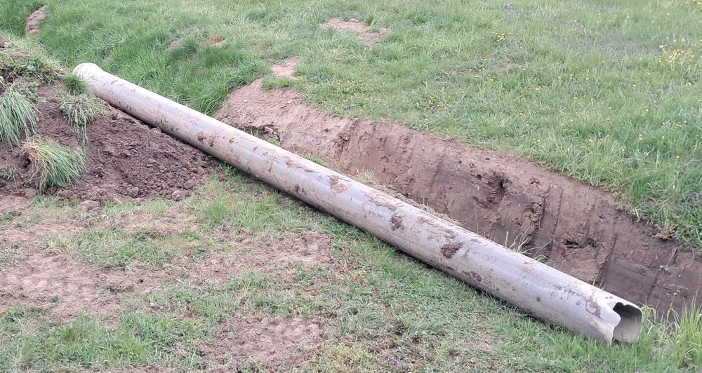 Rura gładka 280x10 PVC do wody Wavin