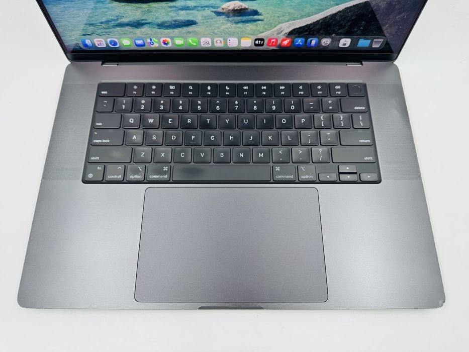 Apple Macbook Pro 16 2023 M3 Pro 12/18 Core 36GB RAM 512GB SSD Space Black IL7482