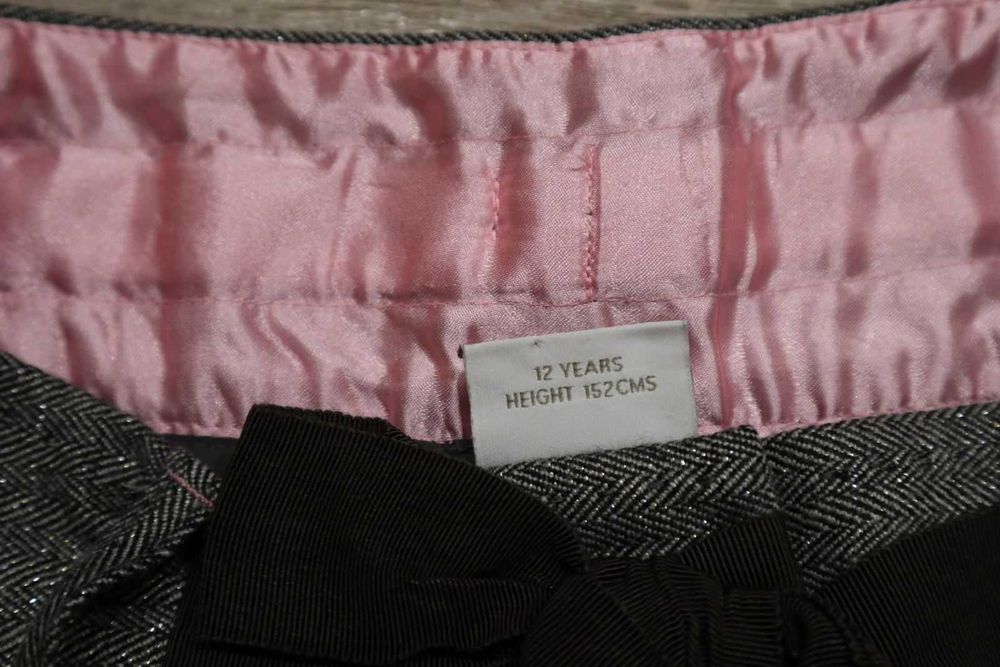 Шорти next на дівчинку 10-12 років, зріст 152