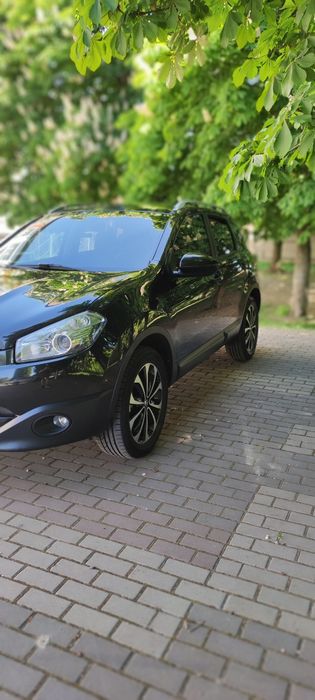 Nissan Qashqai j10