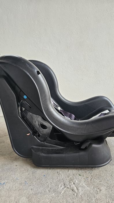 Cadeira auto bebé