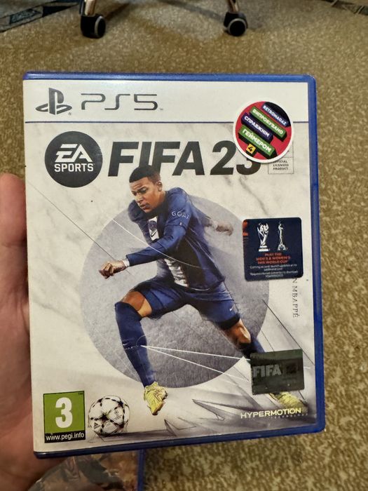 Диск для PS 5: Mortal Kombat 11, FIFA 23