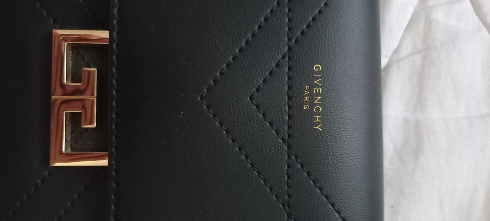 givenchy сумка  черная