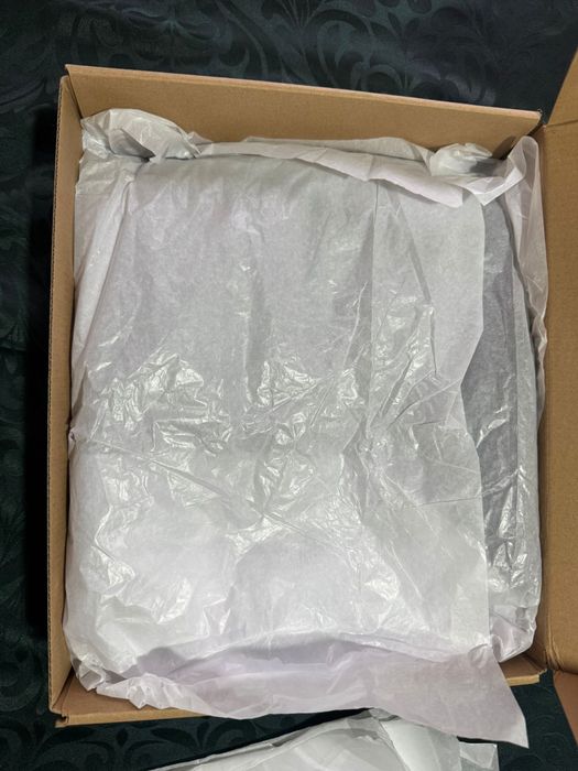 Casaco / Hoodie Moncler Original – Novo (Sem Etiqueta)