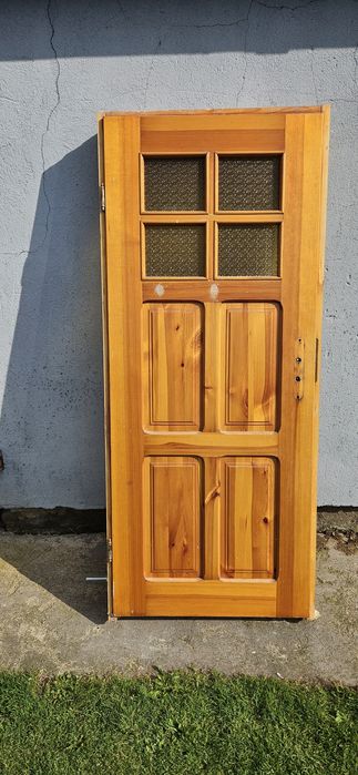 Sprzedam drzwi  drewniane