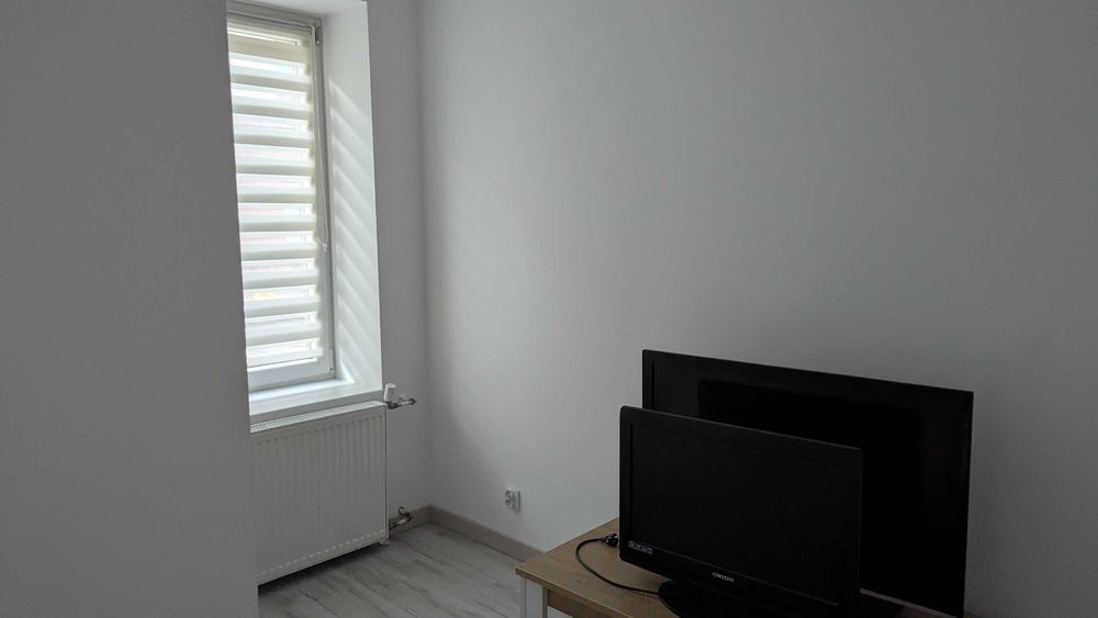 mieszkanie częściowo umeblowane