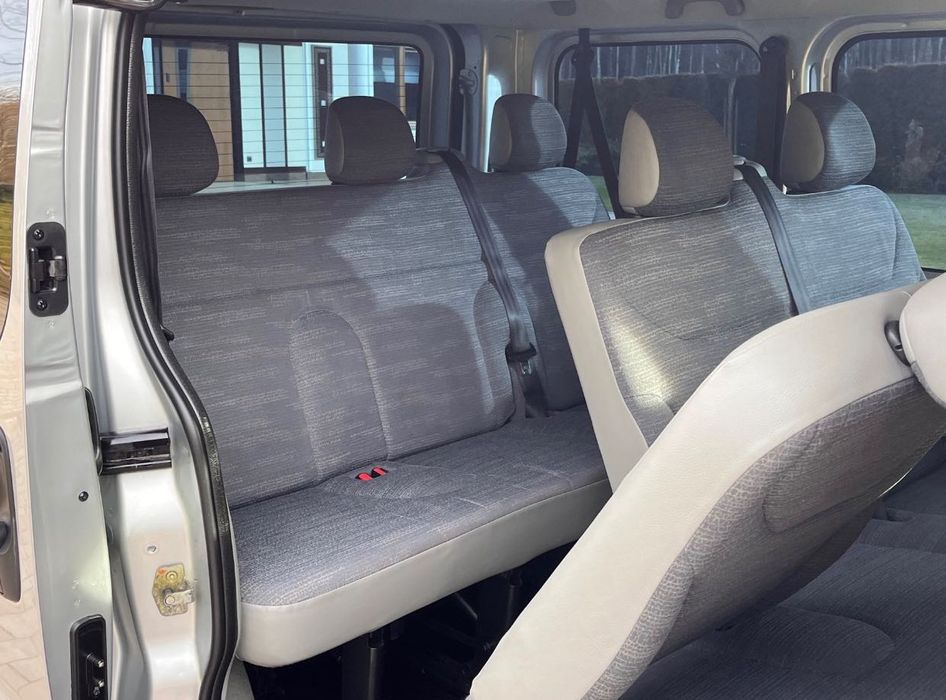 Renault Trafic 2012р 2.0 дизель пасажир 9 місць