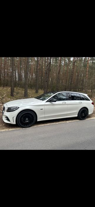 Mercedes-Benz Klasa C Mercedes C 300e AMG 320 KM 9G-TRONIC AMG 320 KM