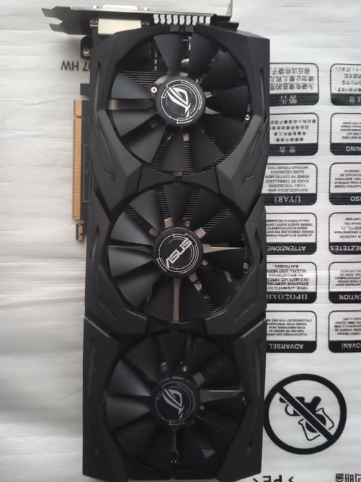 Видеокарта ASUS GeForce GTX 1060 STRIX Gaming OC 6GB