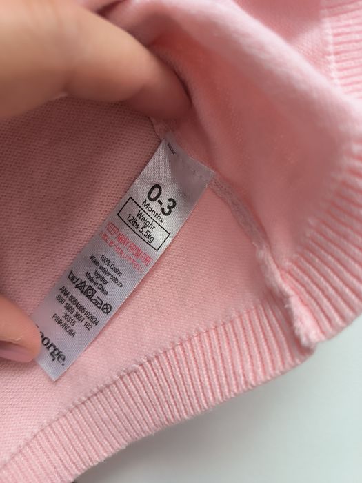 Krótki sweterek 0-3 miesiące