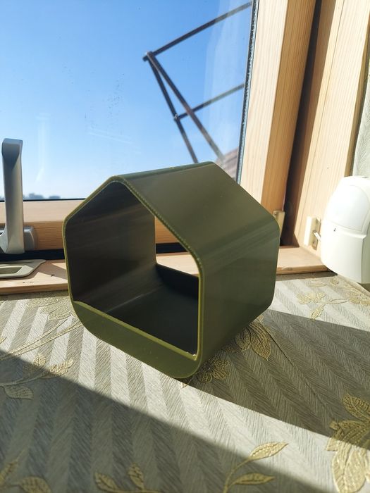 Годівниця для птахів