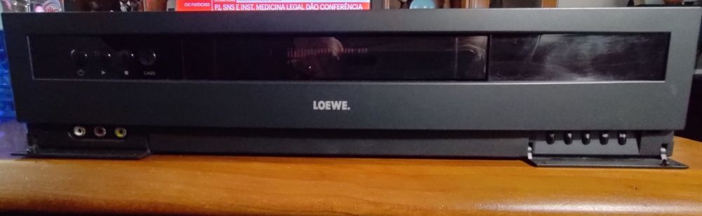Loewe VHS Video Player/Recorder ViewVision 637664739077603842121