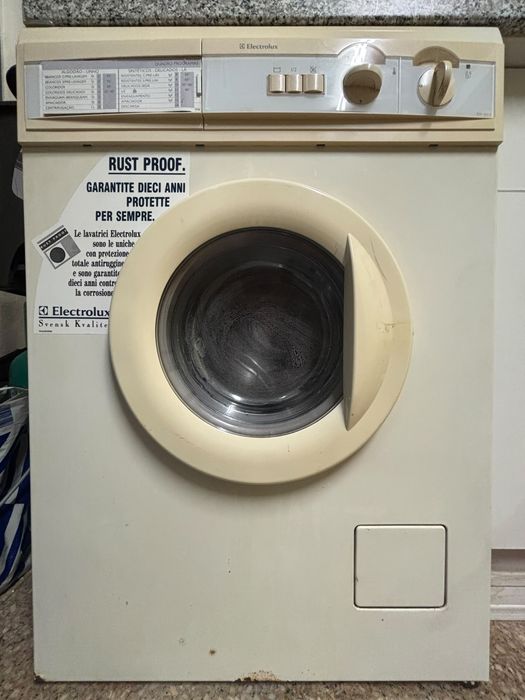 Máquina de lavar Eletrolux