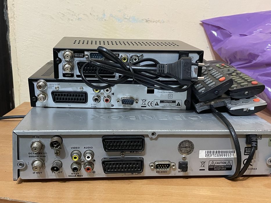 супутникові тюнери на деталі