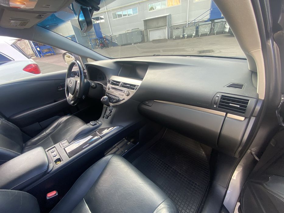 Лексус RX 350 автомобіль