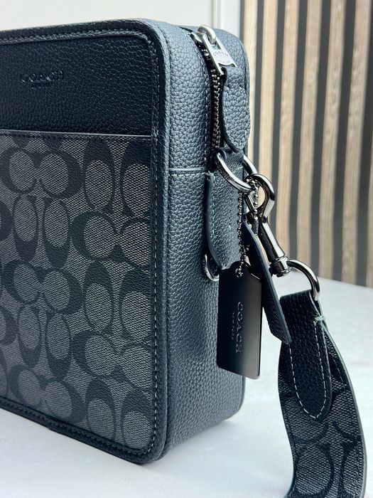 Чоловіча сумка планшет Coach Sullivan Crossbody Signature Canvas Чорна Месенджер