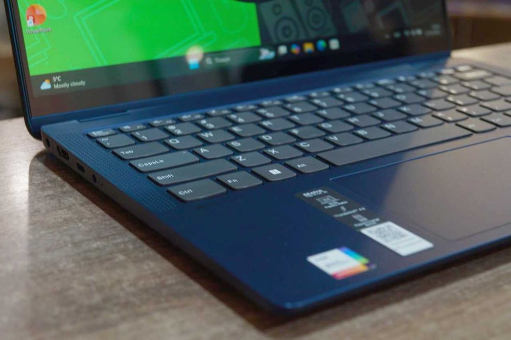 ГАРАНТІЯ Lenovo (Multi-Touch/Core i5-1335U/RAM 8/SSD 512)TVOYO
