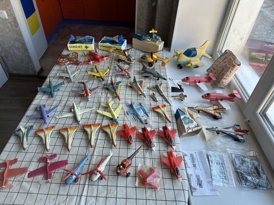 Ігрушка ссср Машинка Літак