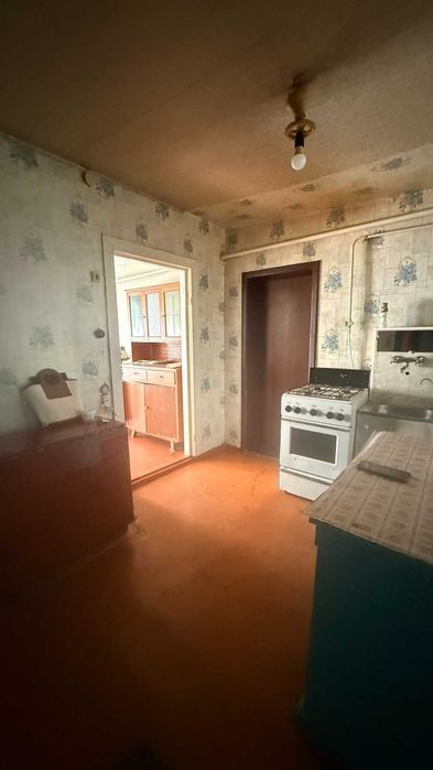 Продаж частини будинку в тихому центрі, район ТЦ Любава