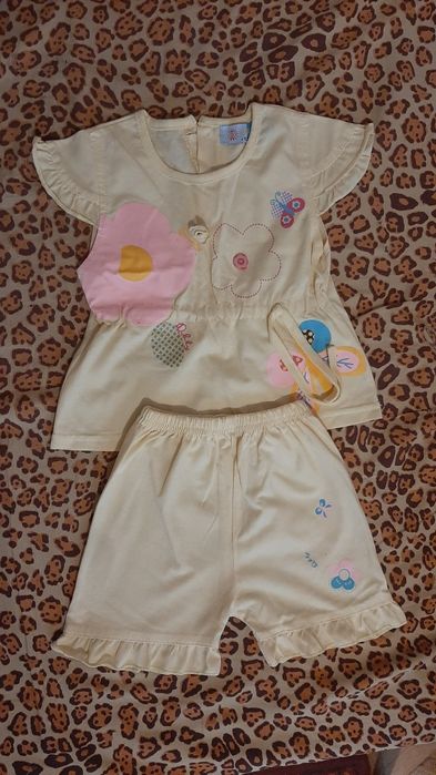 Костюм для девочки 1-2 годика